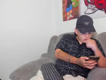 natural_meri_ – webcam model profile photo Image 17