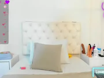 sexy_hot_friends_ – webcam model profile photo Image 10