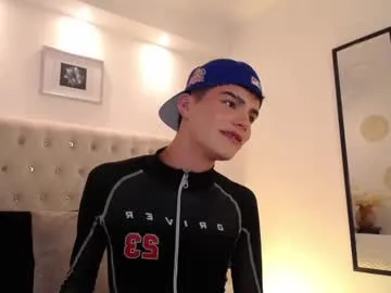 taithelme – webcam model profile photo Image 3