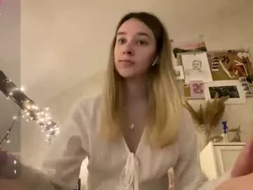 agatha_collinss – webcam model profile photo Image 12