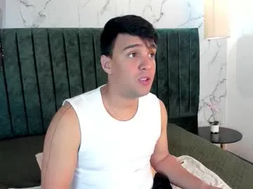 playussoftly – webcam model profile photo Image 4