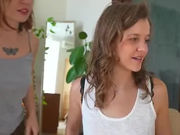 sexxylatincouple1 – webcam model profile photo Image 3