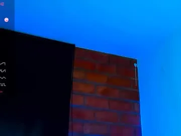 lunanyan – webcam model profile photo Image 9