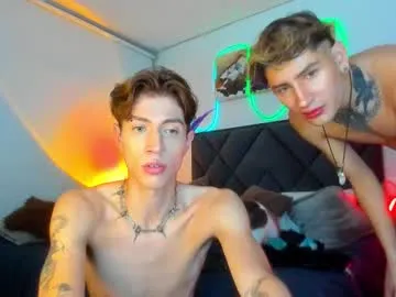 petites_perles – webcam model profile photo Image 14