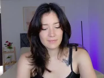 im_manu – webcam model profile photo Image 19