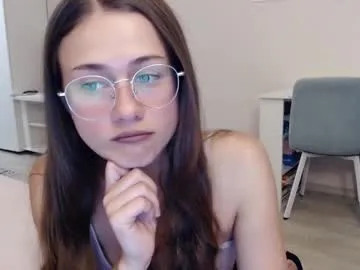 lill_daddysgirl – webcam model profile photo Image 12