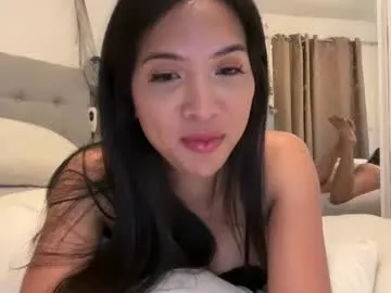 petites_perles – webcam model profile photo Image 2