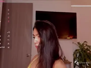 realtryit – webcam model profile photo Image 8