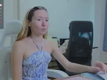 realtryit – webcam model profile photo Image 13