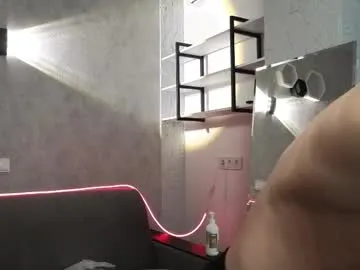 kikitherapy – webcam model profile photo Image 18