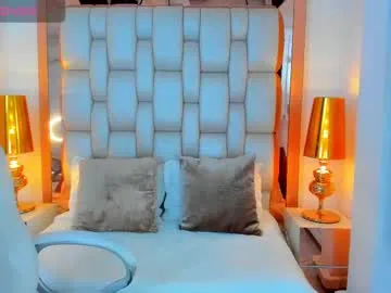 petites_perles – webcam model profile photo Image 3