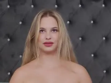 realtryit – webcam model profile photo Image 12