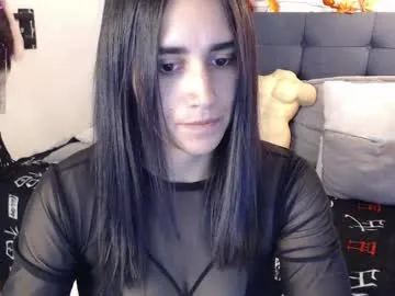 sexy_hot_friends_ – webcam model profile photo Image 12