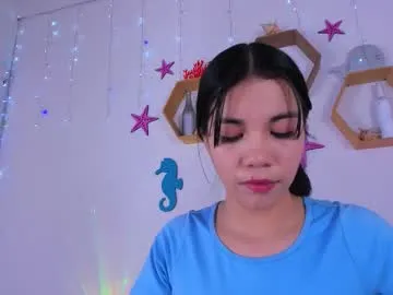 emahallee – webcam model profile photo Image 9