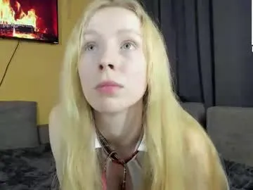 angelsofaurora – webcam model profile photo Image 5