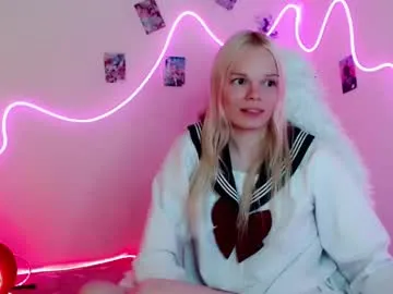 emiilycampbell – webcam model profile photo Image 13