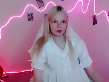 emiilycampbell – webcam model profile photo Image 18