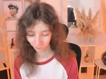 heyskylar – webcam model profile photo Image 17