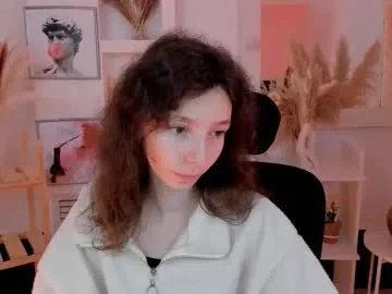 heyskylar – webcam model profile photo Image 9