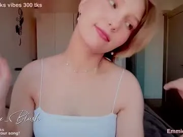 realtryit – webcam model profile photo Image 17