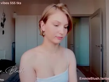 realtryit – webcam model profile photo Image 18