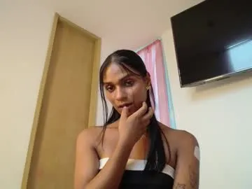 emmily_forever – webcam model profile photo