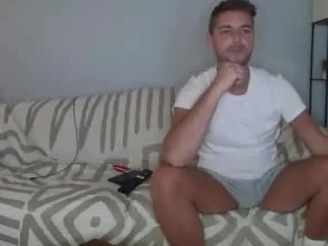 sweetyoops – webcam model profile photo Image 10