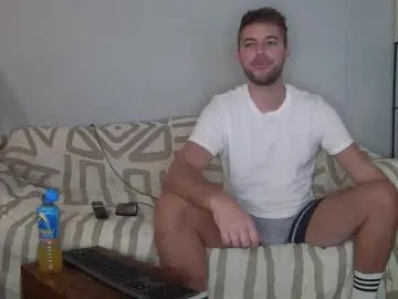 sweetyoops – webcam model profile photo Image 15