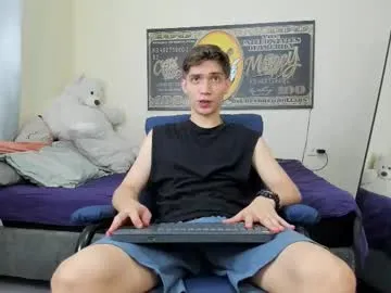 e_vvv_a – webcam model profile photo Image 11