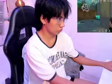 playussoftly – webcam model profile photo Image 8