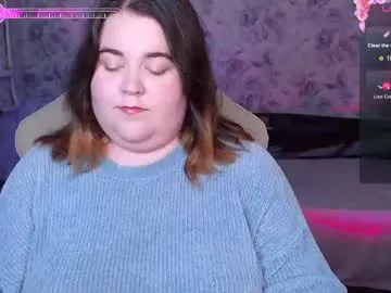 katyerave – webcam model profile photo Image 19