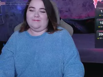 katyerave – webcam model profile photo Image 2