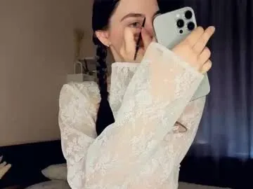 loving_ladies – webcam model profile photo Image 2