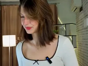 cinacandy – webcam model profile photo Image 14