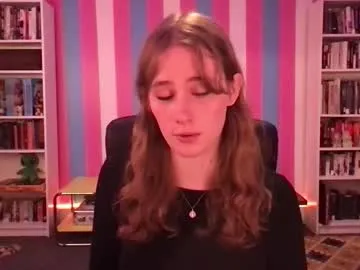 petitelatinamama – webcam model profile photo Image 12