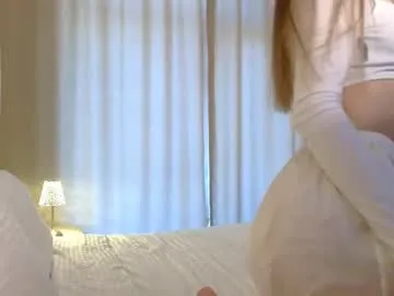 nadya_land – webcam model profile photo Image 6