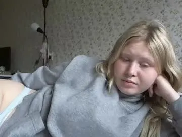 kira0541 – webcam model profile photo Image 3