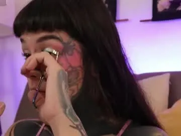 funny_to_see_you_here – webcam model profile photo Image 8