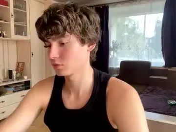 pink_hell – webcam model profile photo Image 11