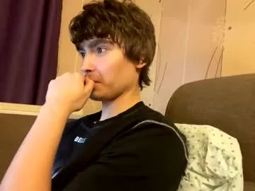 pink_hell – webcam model profile photo Image 17