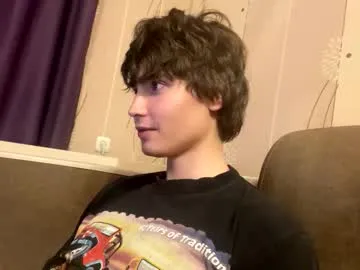 pink_hell – webcam model profile photo Image 18