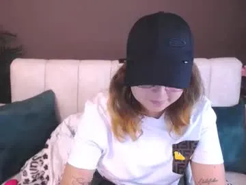 your_dolls – webcam model profile photo Image 5