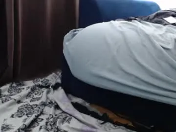 realtryit – webcam model profile photo Image 8