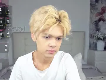 your_dolls – webcam model profile photo Image 10