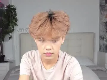 your_dolls – webcam model profile photo Image 19