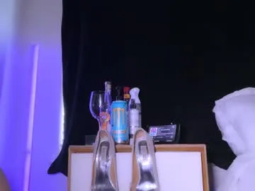 loving_ladies – webcam model profile photo Image 14