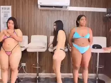 karlenegries – webcam model profile photo Image 18