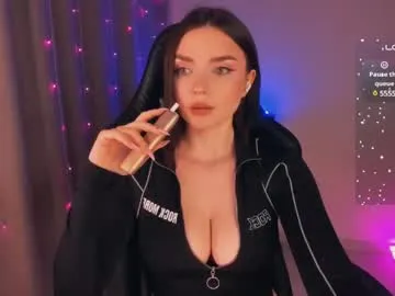 olivialukas – webcam model profile photo Image 5