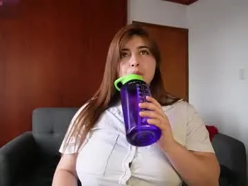 realtryit – webcam model profile photo Image 8