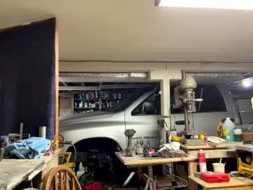 IngridSaint – webcam model profile photo Image 15